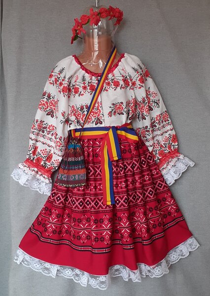 Costume populare pentru copii intre 3 si 17 ani